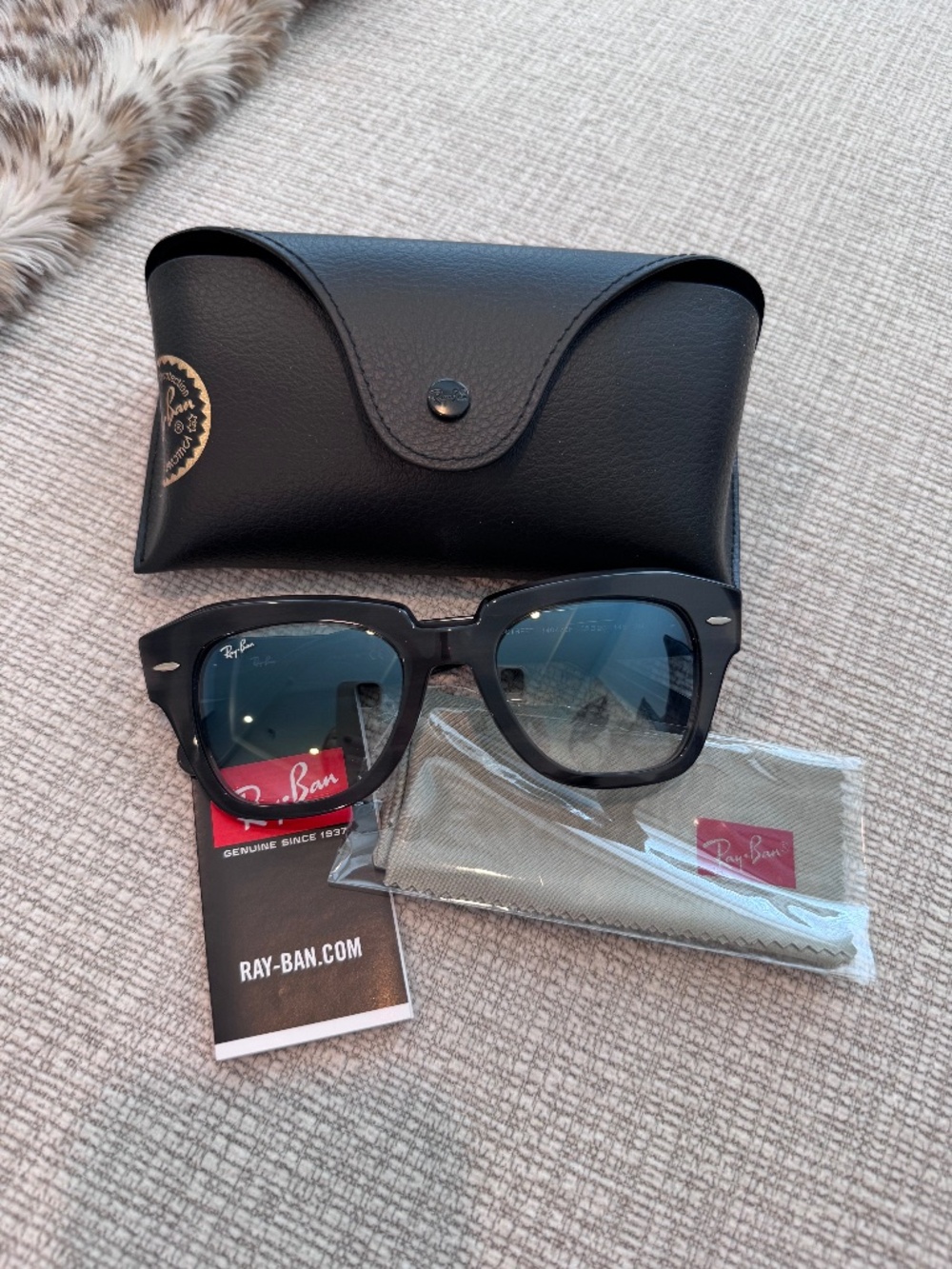 RAY BAN RB2186 State Street Sunglasses Grey/Blue NWOB